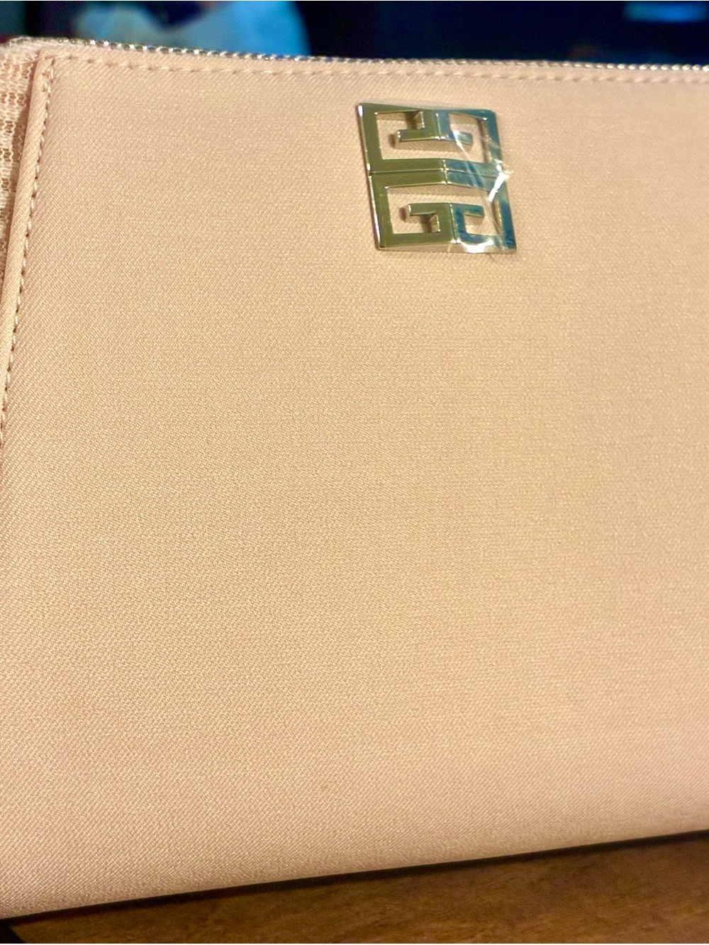 Givenchy Beautiful Rare Rose Pink Cosmetic Pouch with Silver Givenchy Embossing - Picture 13 of 17